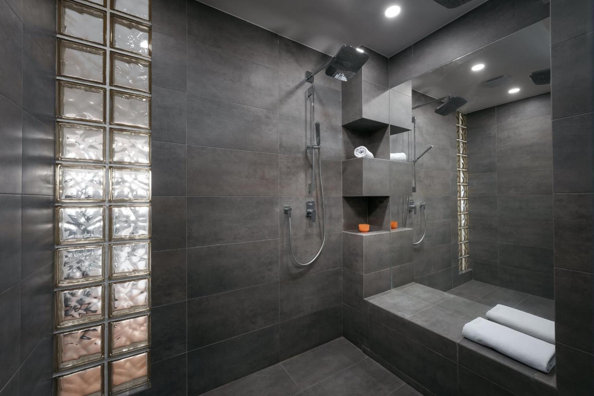 Apartamento Dot 3 Bdr With Tyn Cathedral View & Ac
