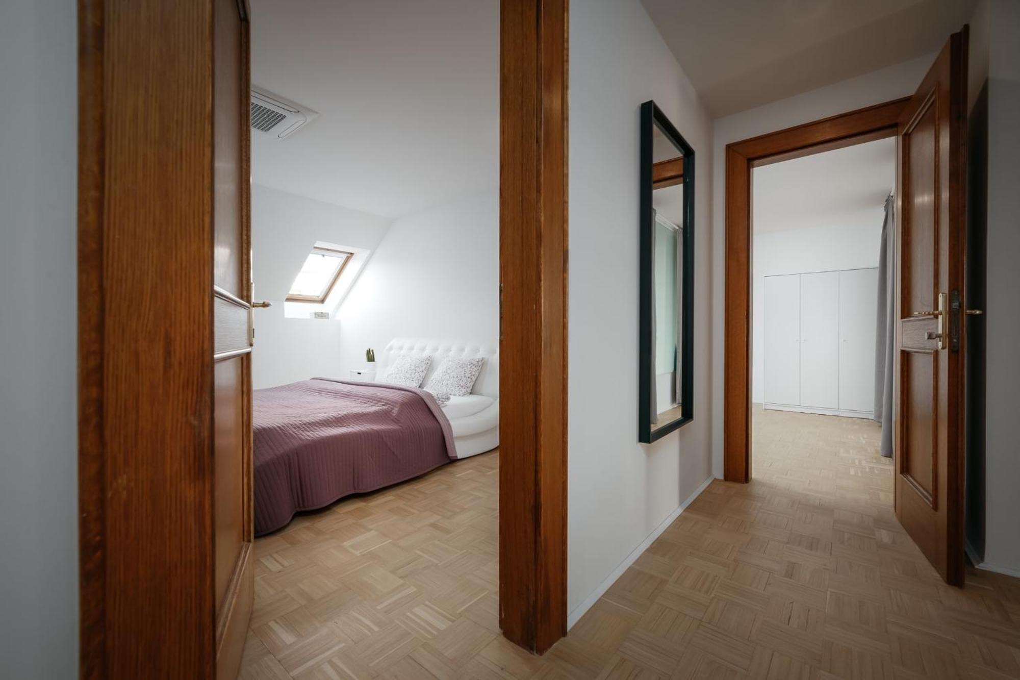 Apartamento Dot 3 Bdr With Tyn Cathedral View & Ac *